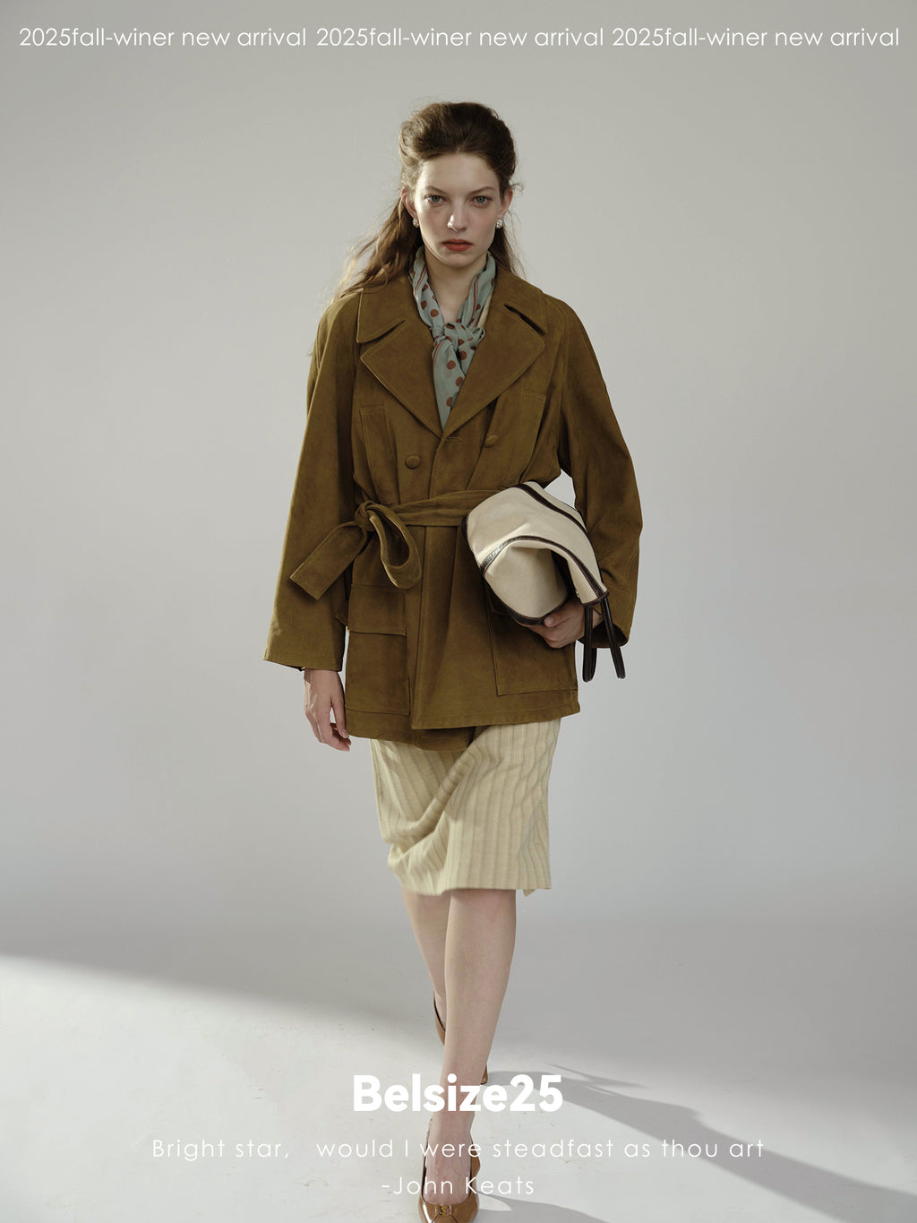 Pure goatskin hunting belted coat, pine cone green with a large lapel, soft and delicate texture.