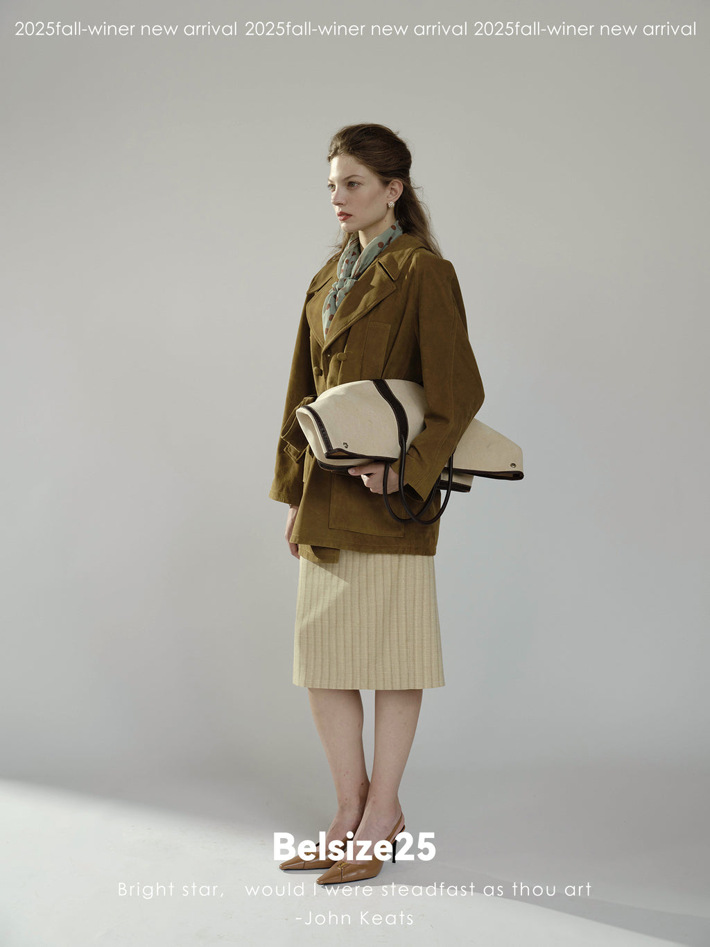 Pure goatskin hunting belted coat, pine cone green with a large lapel, soft and delicate texture.