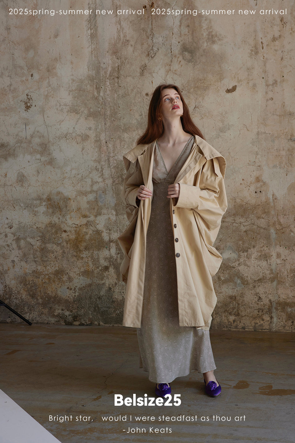 Wing coat Oversized, cocoon-shaped trench coat