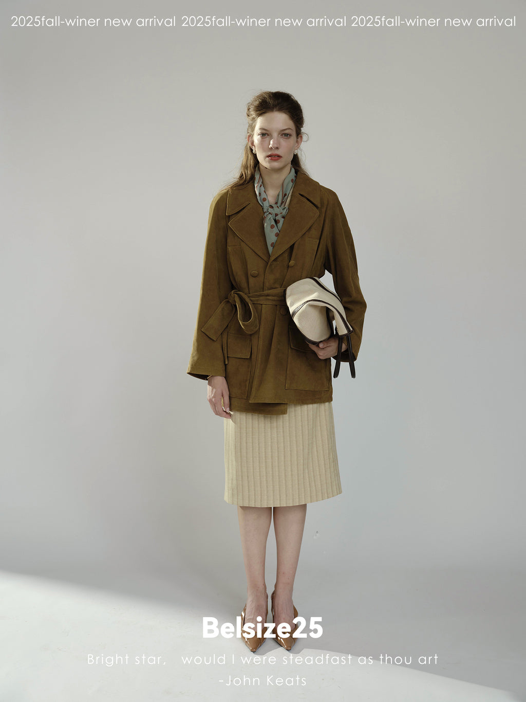 Pure goatskin hunting belted coat, pine cone green with a large lapel, soft and delicate texture.