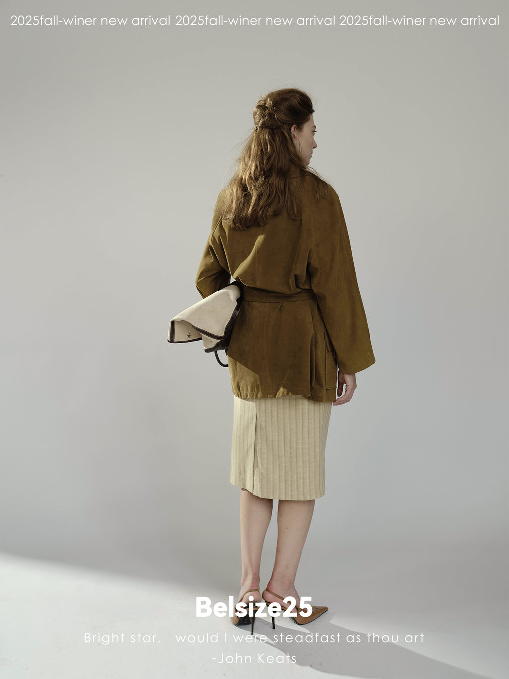 Pure goatskin hunting belted coat, pine cone green with a large lapel, soft and delicate texture.