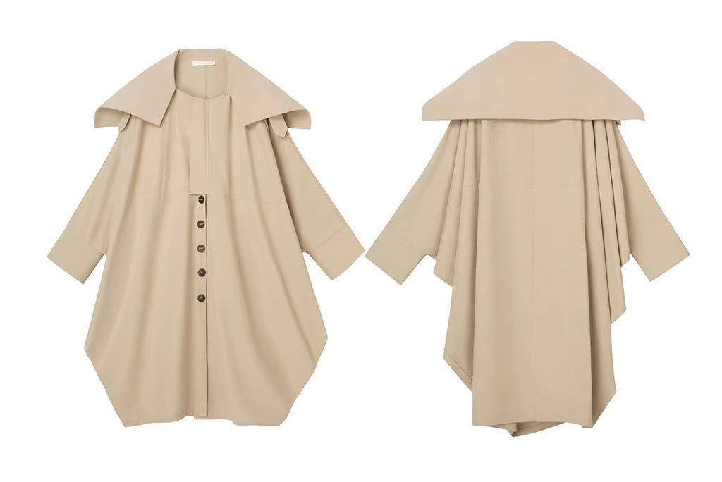 Wing coat Oversized, cocoon-shaped trench coat