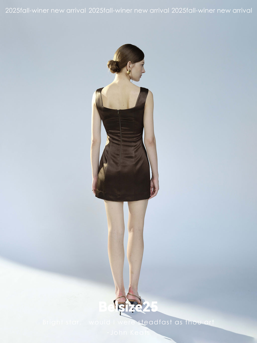 Golden Time Heavyweight satin super slim-fit three-dimensional segmented square neck mini skirt