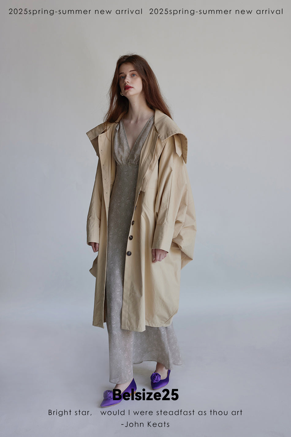Wing coat Oversized, cocoon-shaped trench coat